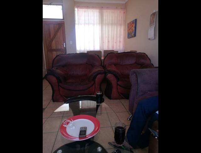 2 BEDROOM APARTMENT BLOCK SOLD IN ELANDSHEUWEL